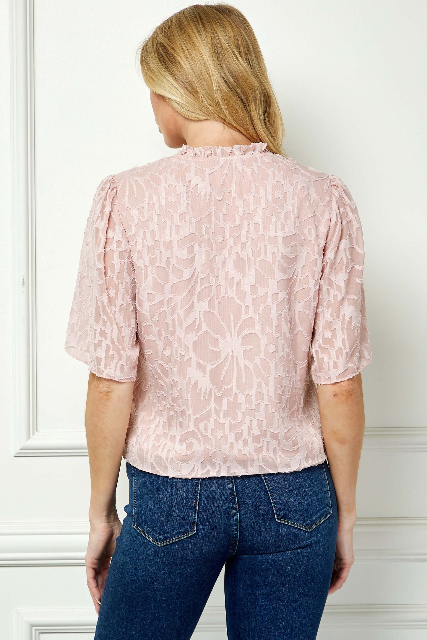 Short Sleeve V-Ruffle Neck Tie Front Blouse in Blush