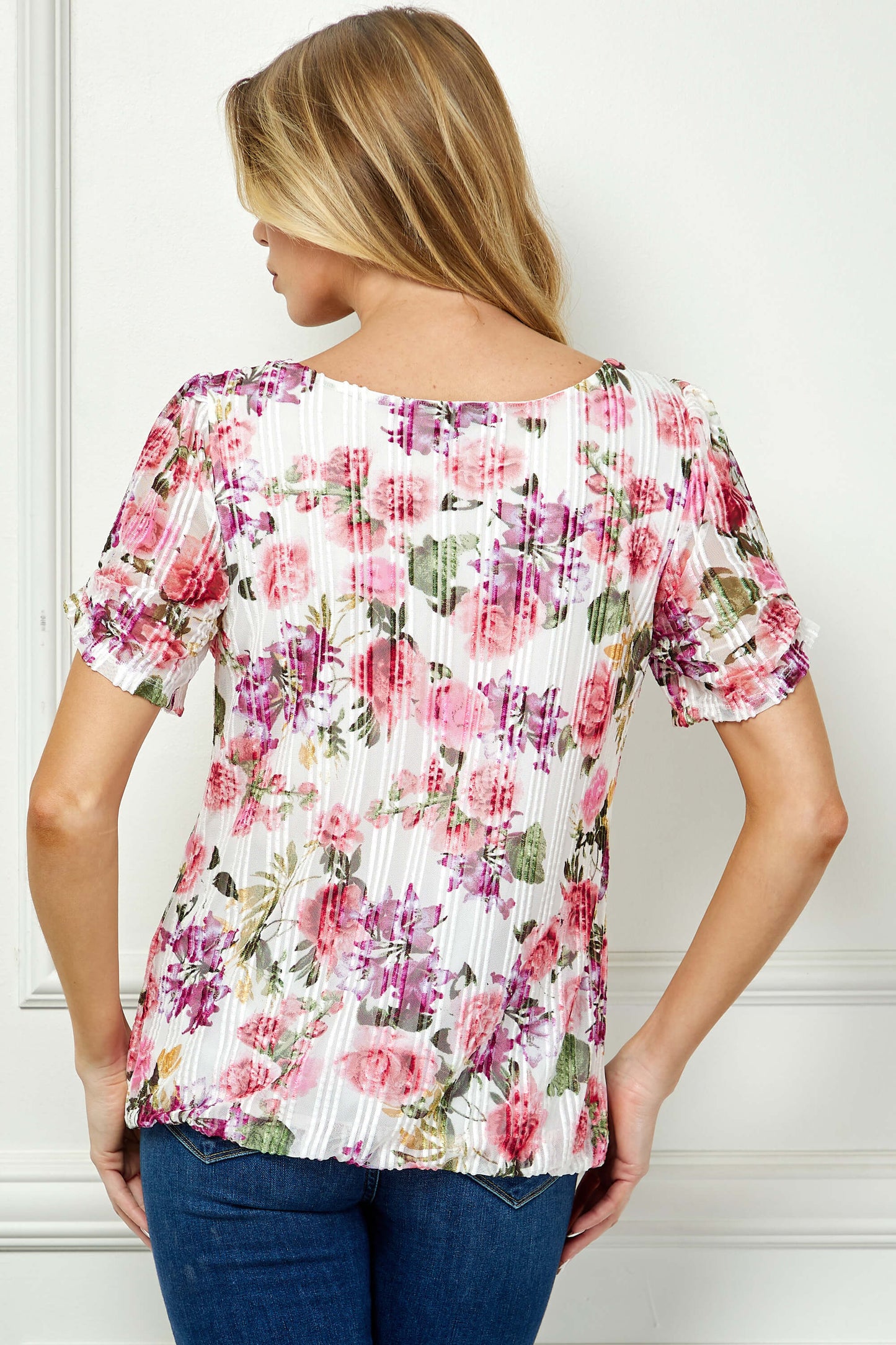 Step Sleeve Cutout Trim Bubble Blouse in Pink