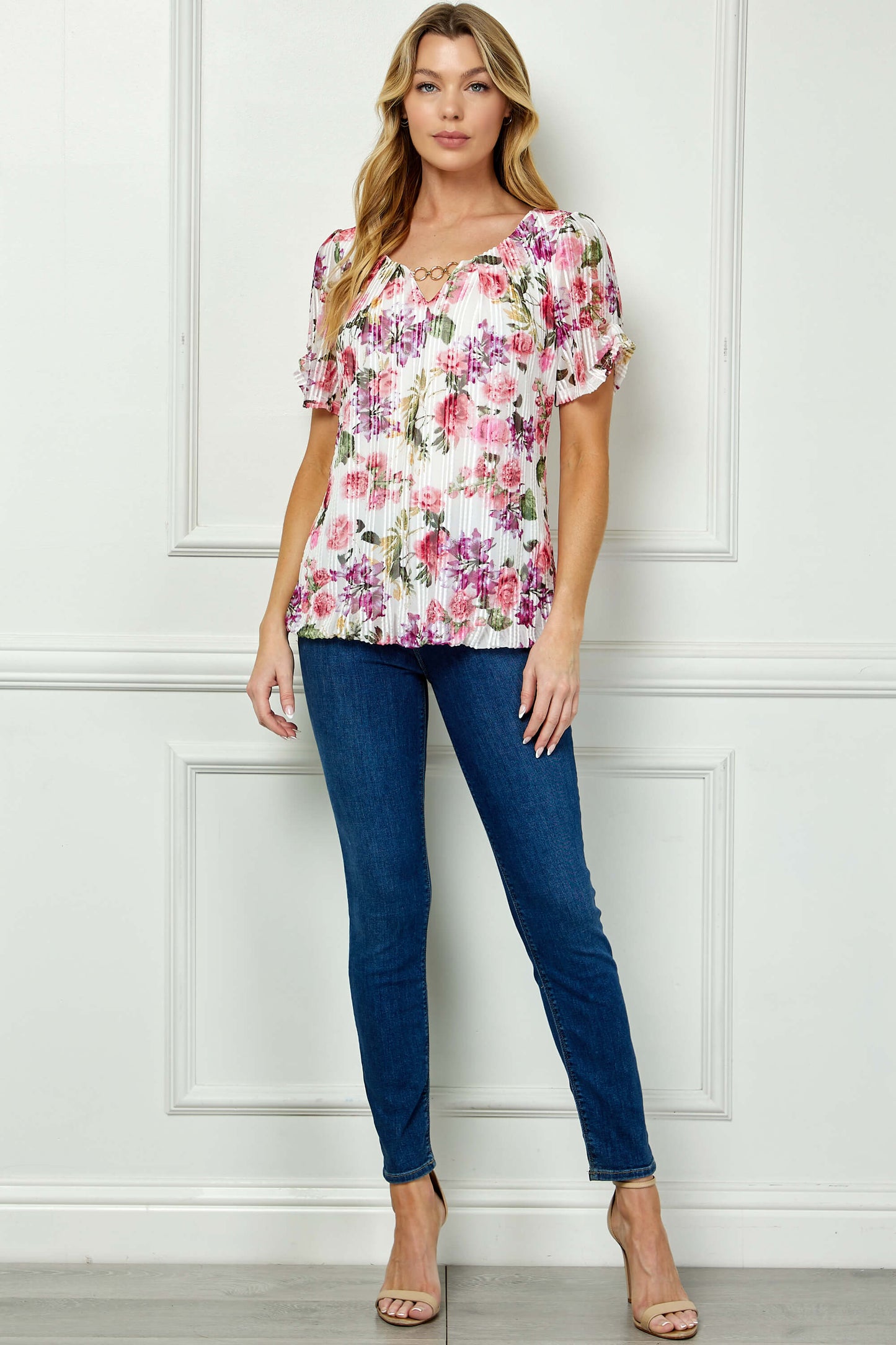 Step Sleeve Cutout Trim Bubble Blouse in Pink