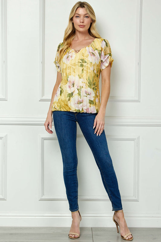 Step Sleeve Cutout Trim Bubble Blouse in Yellow