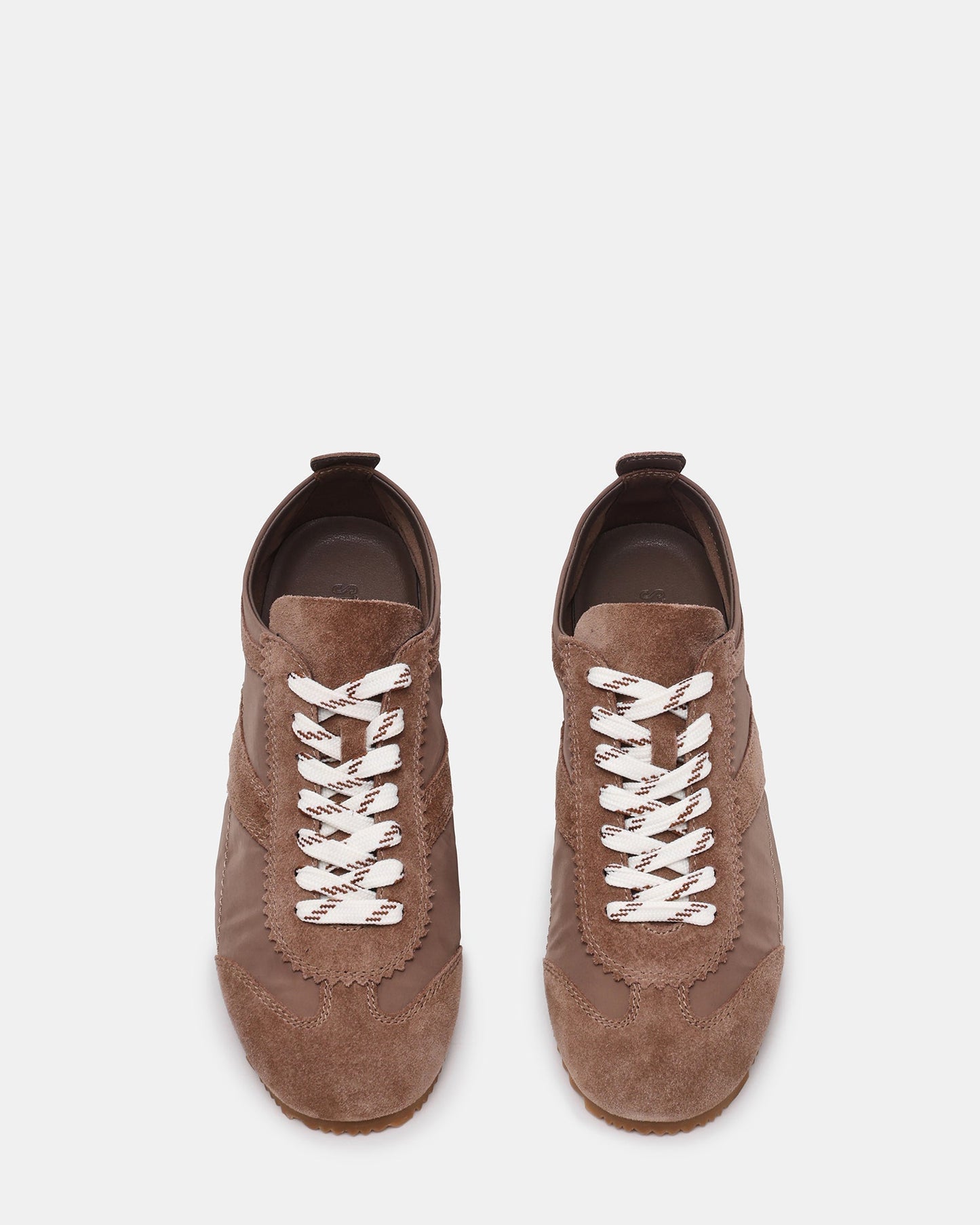 JAYE TAUPE